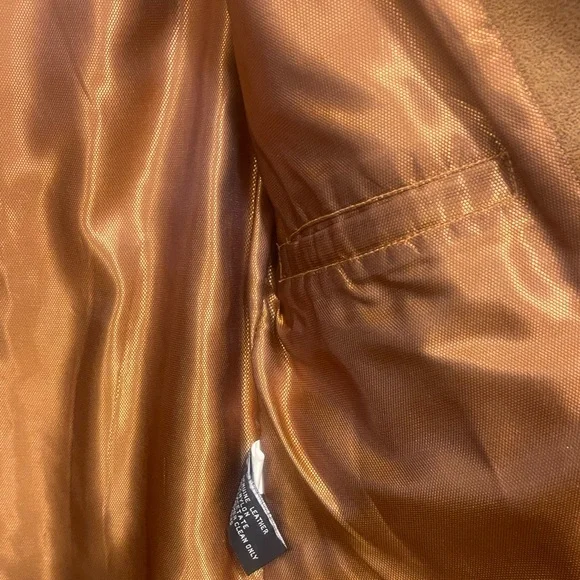 Adler Collection Vintage Leather Coat with Fur Collar Size M  Pre-Loved - Picture 11 of 12